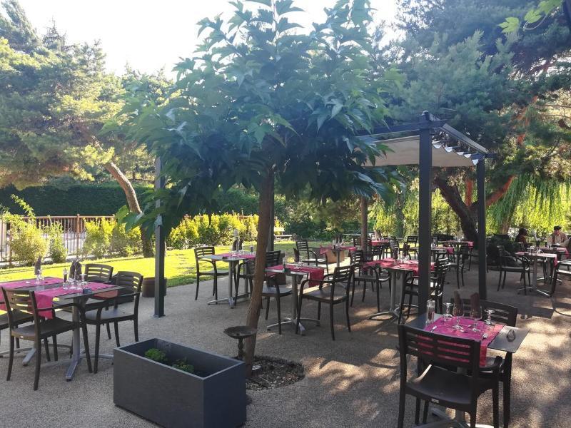 Logis Hotel Le Lac Embrun Eksteriør billede